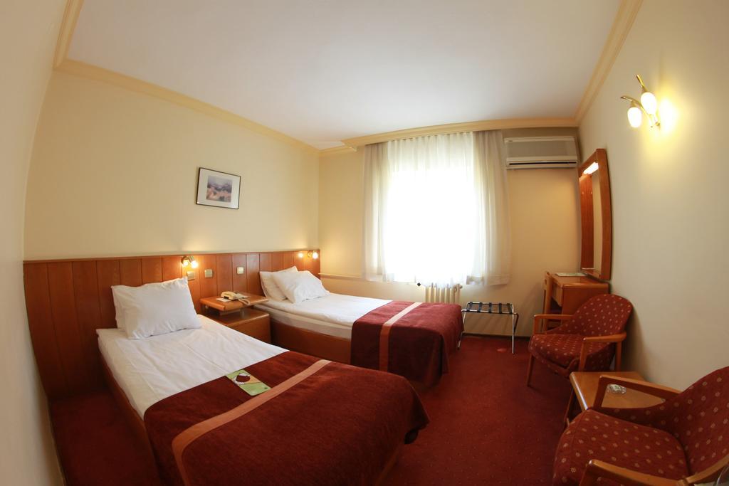 Segmen Hotel Ankara Eksteriør bilde
